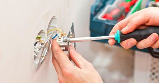 Электромонтажные работы Черняховск цена 476 руб Электрика под ключ